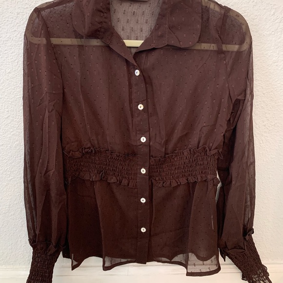Surrealist Brown lace button down blouse - Picture 5 of 12